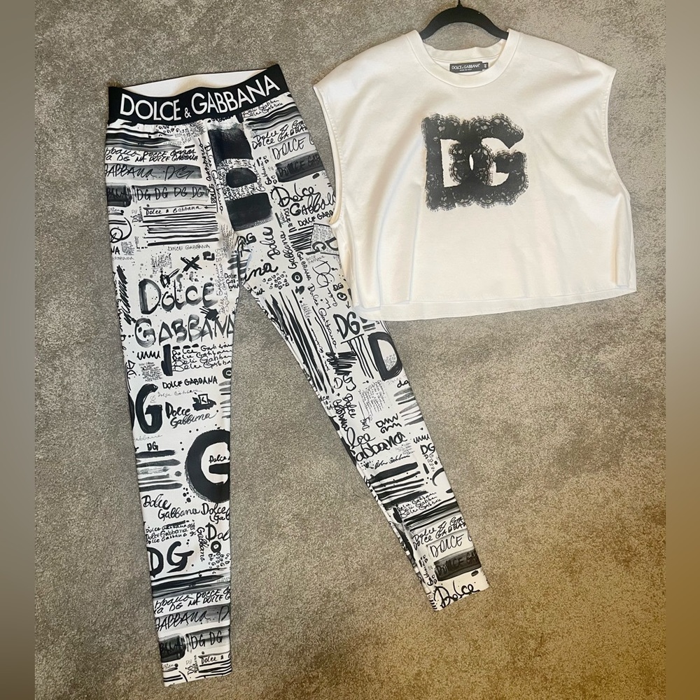 Dolce & Gabbana 2 Piece set - Picture 5 of 5